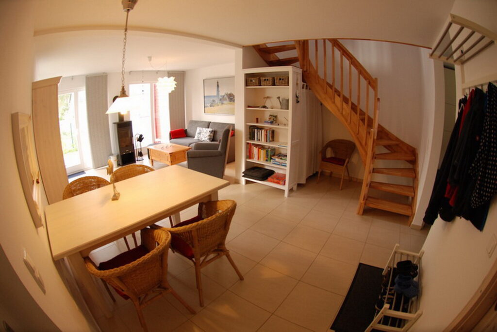 Ferienhaus Wellenbrecher Esstisch