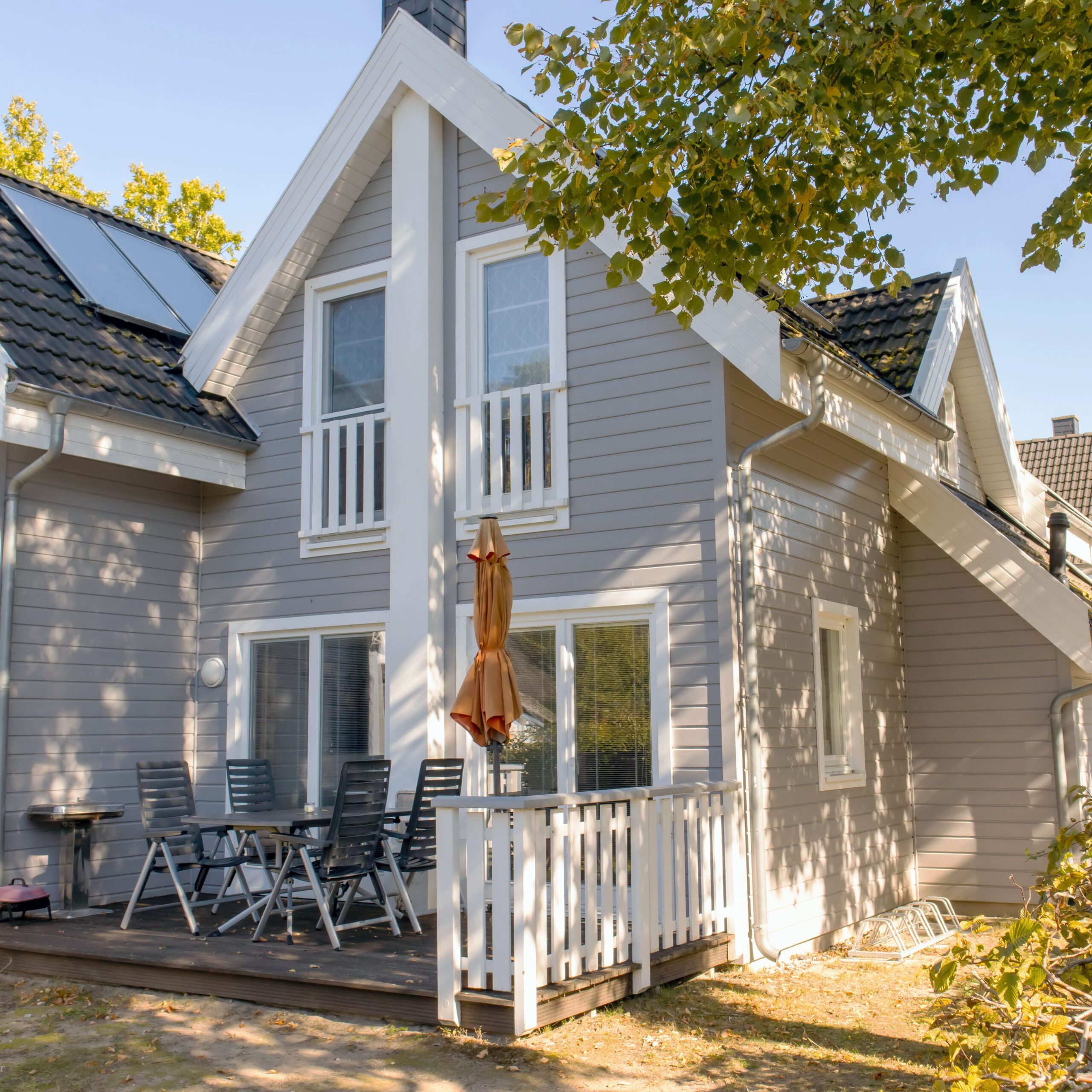 Ferienhaus Rügentraum Außen Terrasse Gartenmöbel Glowe Rügen